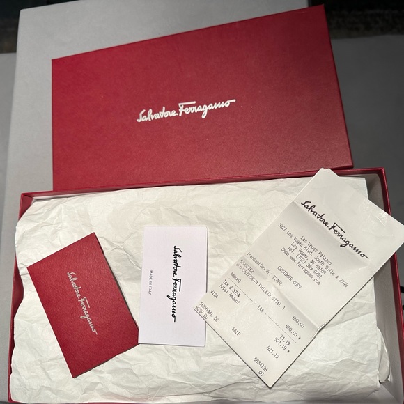 Almost new. Salvadore Ferragamo slides open toe sandal. - Picture 6 of 11